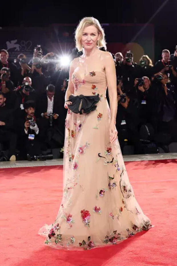 Наоми Уоттс