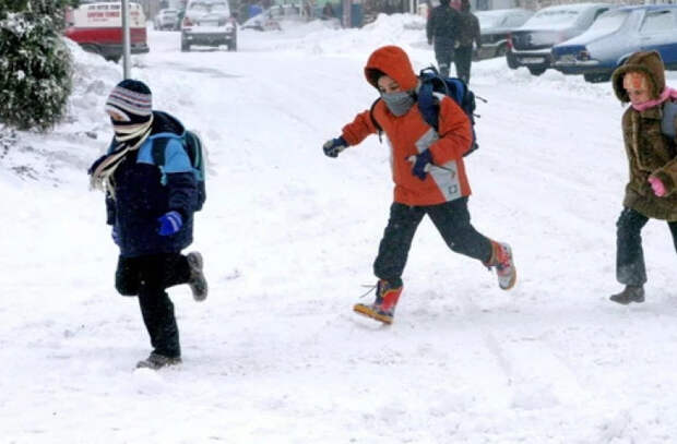 Мэрия столицы обращается к родителям несовершеннолетних детей