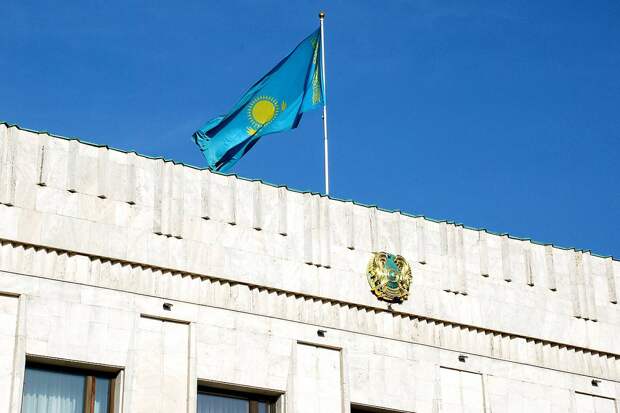 Казахский ВНЖ стало сложнее получить