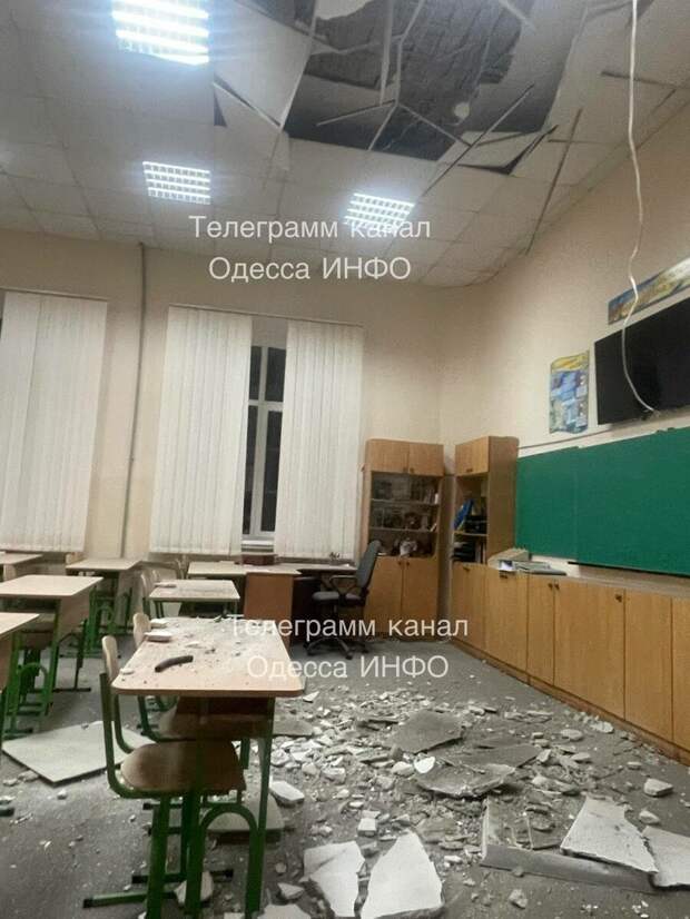 Одесситы приходят в себя не столько от последней мощнейшей ракетной атаки (хотя не без этого), сколько от заявления руководителя объединенного пресс-центра Оперативного командования Юг Натальи...-12