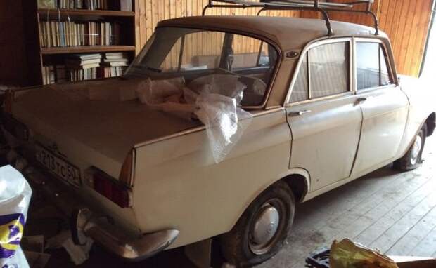 Автомобили, которые нашли во время сноса московских гаражей barn find, авто, автомир, автомобили, гараж, находка, олдтаймер, ретро авто