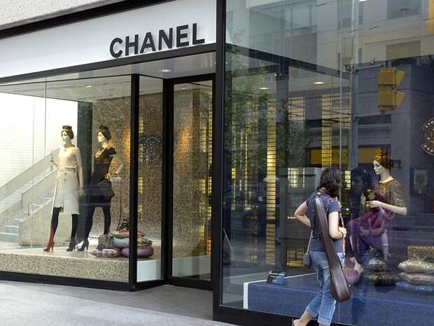 Chanel boutiques like this one could be a thing of the past in Moscow if the economy cont