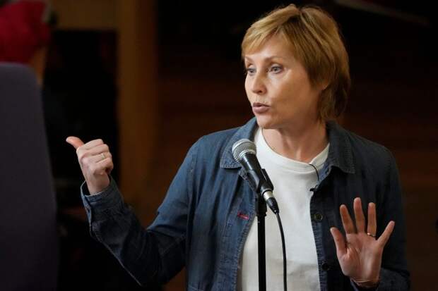 Уехавшая из РФ журналистка Агалакова заявила, что от нее отказались родные