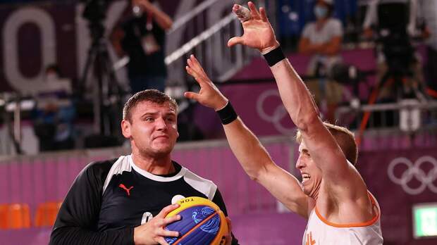 Мужская сборная России по баскетболу 3х3 вышла в полуфинал Олимпиады 