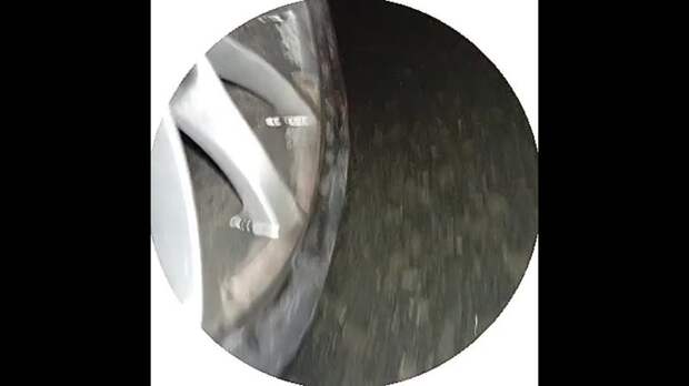 На спуске Ткаченко возле маш завода 6 машин меняют колеса, будьте осторожны https://t.me/webmoney_dn/315255Video: Клип