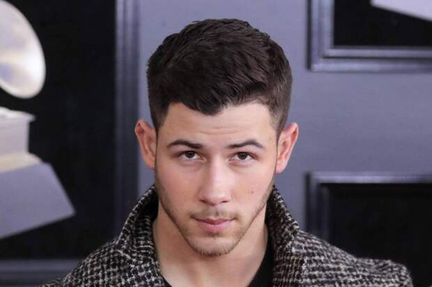 Вся правда от Ника Джонаса. Музыкант признался, что группа Jonas Brothers распалась по его вине