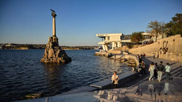 Военкор Коц назвал причины атак дронов ВСУ на Севастополь