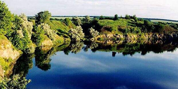 Чернильное озеро в Алжире (7 фото)