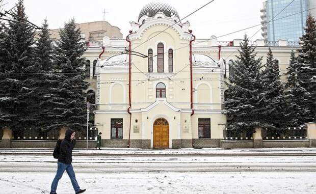 https://svpressa.ru/p/28/289/289844/l-289844.jpg?v=1613129353