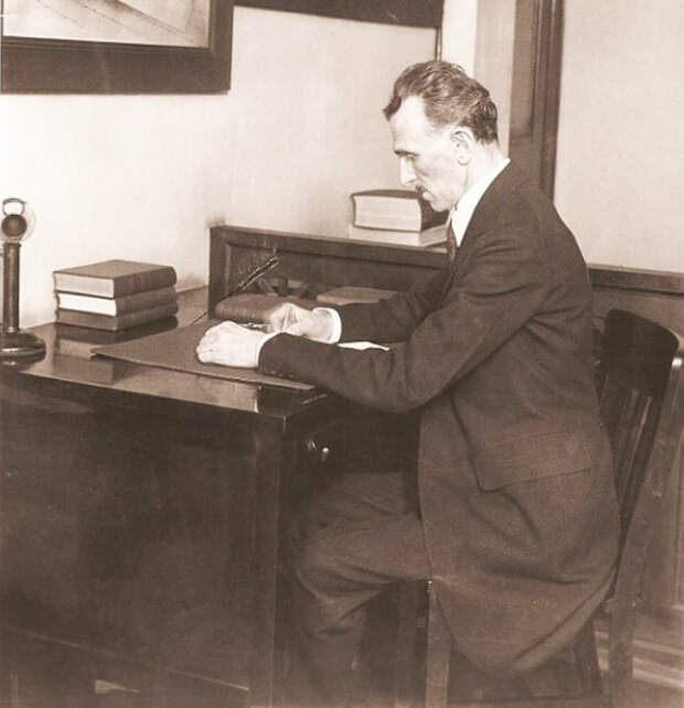 Фото Теслы - INFOnotes