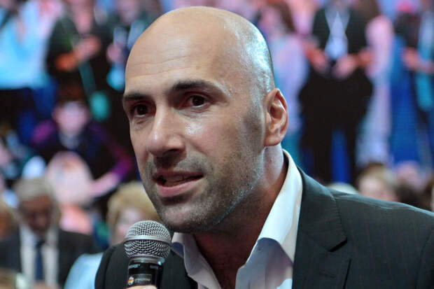 Хореограф Евгений Папунаишвили заявил, что не изменял бывшей жене