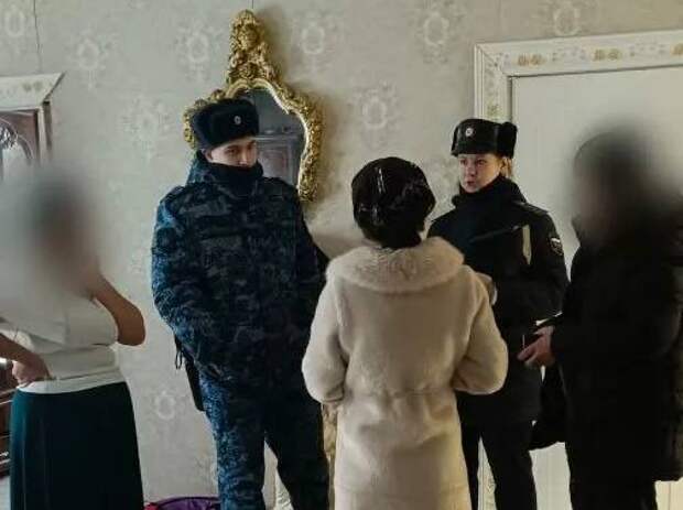 Приставы и полиция провели рейд в цыганском поселении на Косой Горе в Туле