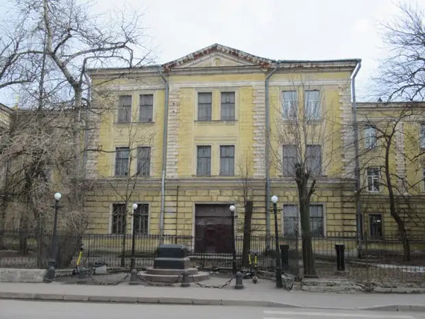 Санкт-Петербург. Нелёгкая весна 2022 года