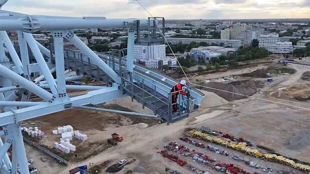 Над Амуром протянули первый трос будущей канатной дороги Благовещенск – Хэйхэ