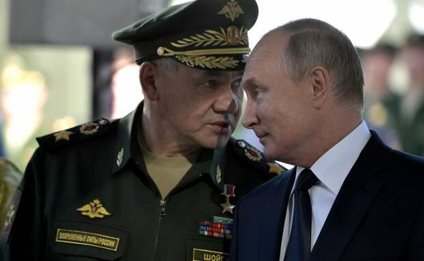 "Стран бензоколонок с гиперзвуком не бывает". Про США, Германию и почему Шойгу не явился 20 июля в Мариуполь