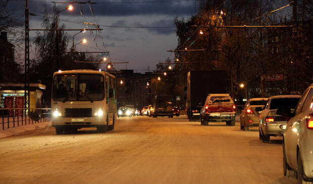 Ребенка не выпустили из автобуса в Петрозаводске из-за неработающего терминала оплаты