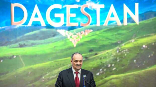 В Дагестане уволили чиновника за дебош сына в торговой точке