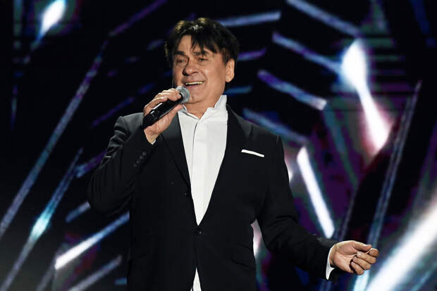 Александр Серов не успел приехать на день рождения дочери из-за важной встречи