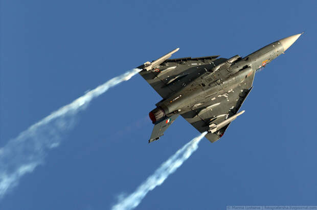 TEJAS одноместный