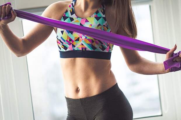 Названо лучшее упражнение для плоского живота