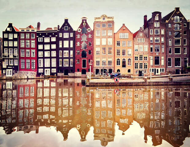 Амстердам, Голландия самые безопасные города мира