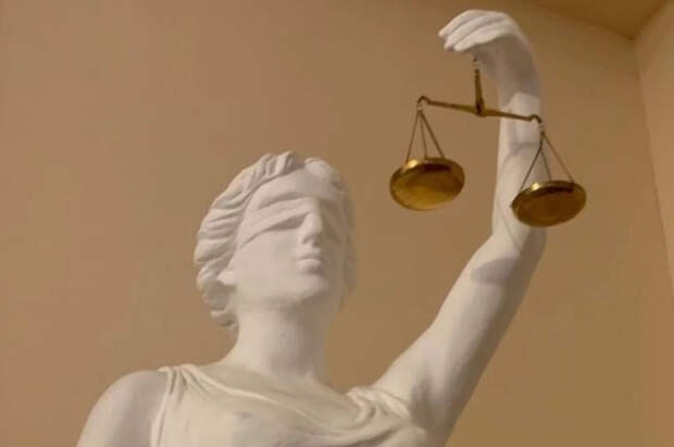 Насиловавший своих детей житель ХМАО получил 19 лет строгого режима