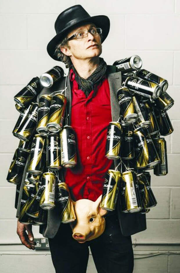 Simon Munnery  Weekend info: 23 и 24 июля Simon Munnery