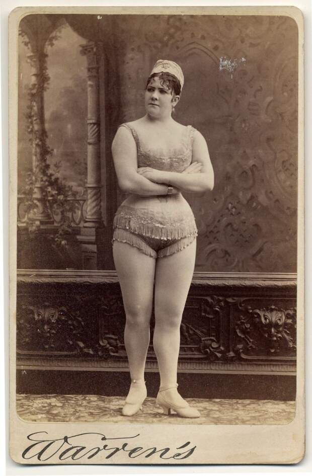 Бродвейские танцовщицы, 1890 год  история, смотреть, фото