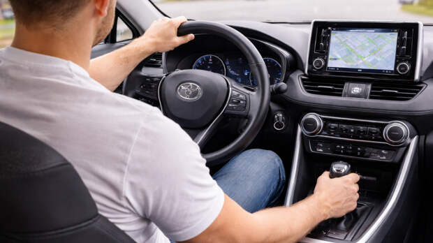 Пять ошибок водителей, которые ускоряют выход из строя АКПП