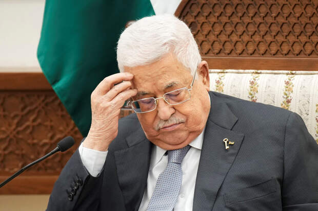 Аббас: Палестина и дальше будет стремиться к полному членству в ООН