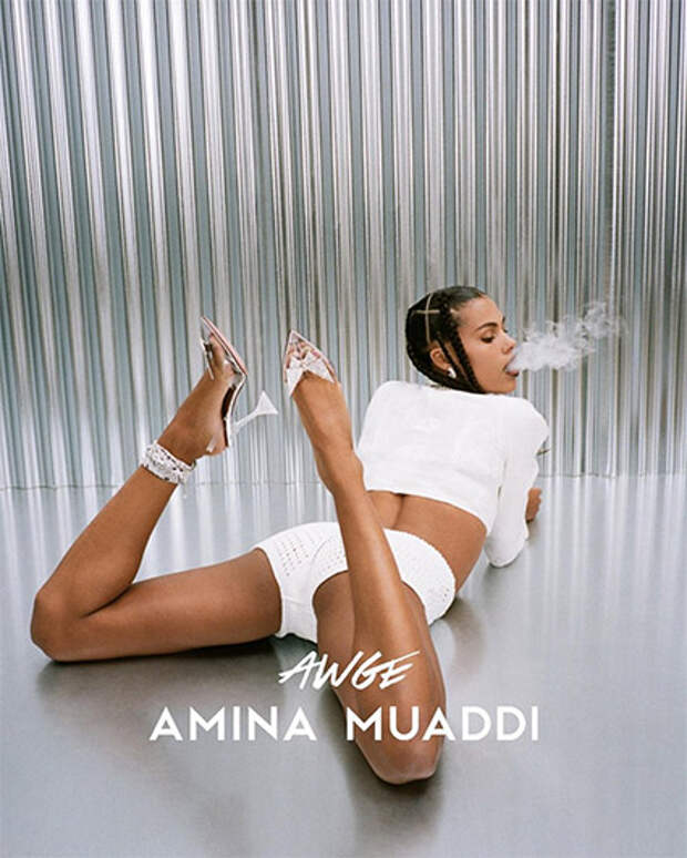 Тина Кунаки в кампании Amina Muaddi x Awge