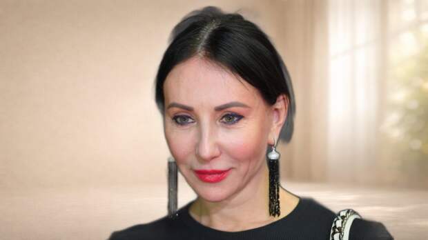 «Я предала любимого»: 57-летняя Алика Смехова раскрыла, почему ушла от мужа с ребёнком и как пережила травлю