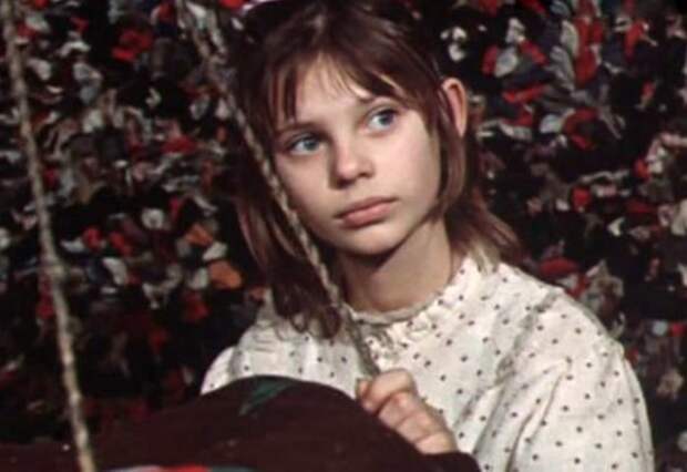 Ольга Машная в фильме *Первые радости*, 1977 | Фото: kino-teatr.ru Ольга Машная в фильме *Первые радости*, 1977 | Фото: kino-teatr.ru