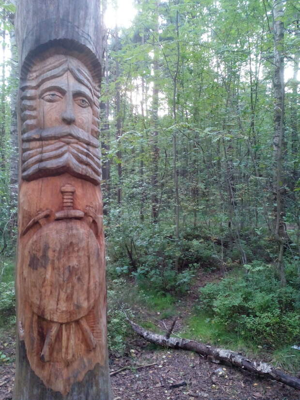 Не перевелись еще умельцы на Руси... Санкт-Петербург, дерево, скульптура, идолы, парк, старец, Искусство, длиннопост