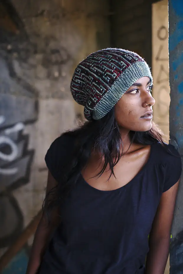 50 вязаных. Шапка шарф. Объемные вязаные береты. Шапка шарф. Шапка вязаная женская.