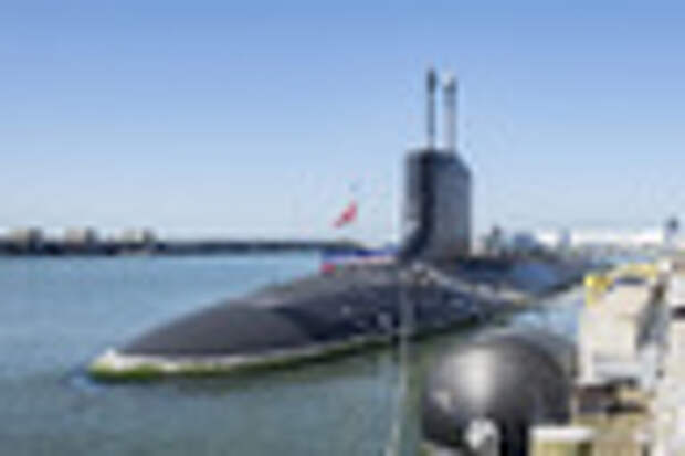 Атомная подводная лодка USS Washington (SSN 787) типа Virginia принята ВМС США 7 октября. Содержит подводные беспилотники, шлюзовую камеру для водолазов, палубное крепление для контейнера или малой подлодки. По характеристикам подводные корабли типа Virginia сопоставимы с российскими атомными подлодками проекта 885 «Ясень».