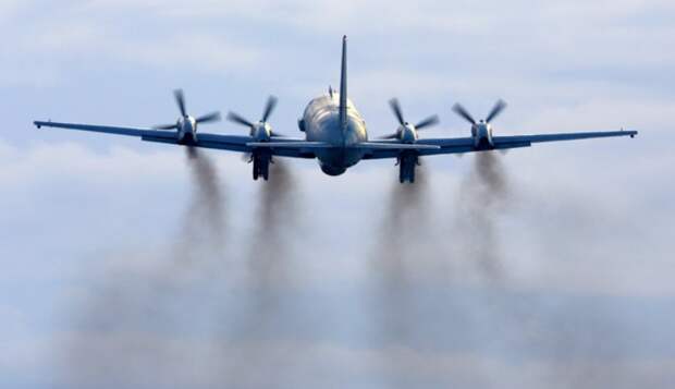 Израиль попытался сбить военный самолет-разведчик России