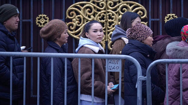 Киргизия обратилась в суд ЕАЭС за разъяснениями по медицинскому страхованию семей иностранцев в России: требует для них равные права