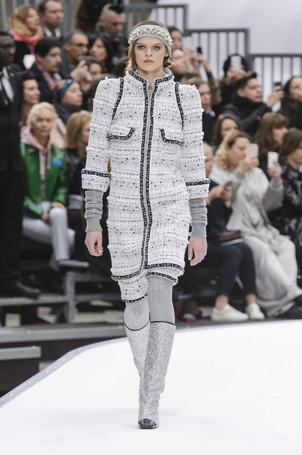 Chanel осень-зима 2017