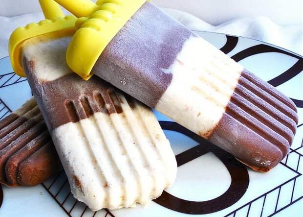 Сливочное мороженое с бананом