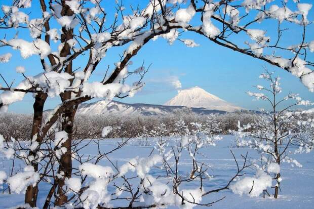 Камчатка Средняя температура: −10°C −15°C зима, красота России