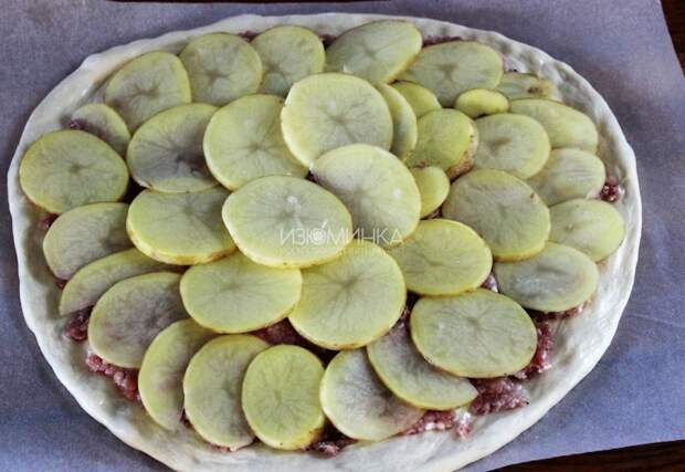 чуду с мясом и картофелем