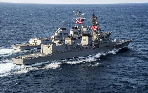 Военно-морские маневры США и Японии. Источник изображения: 