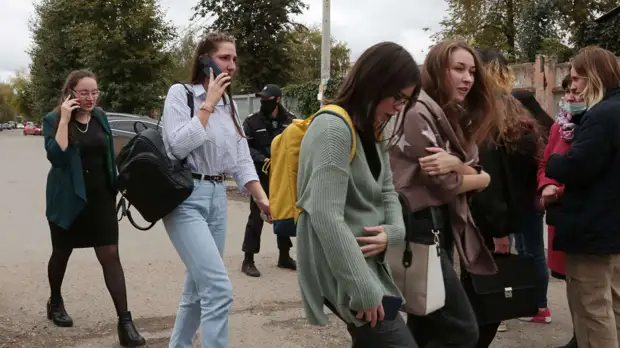 Плоды мнимой свободы: почему российская молодежь заражена чувством вины за страну и народ