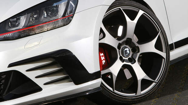 Тюнеры сделали 480-сильный Volkswagen Golf GTI. Фото 1
