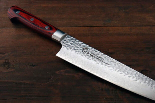 Ножи из такой легко узнаются. |Фото: mizawork.ru.