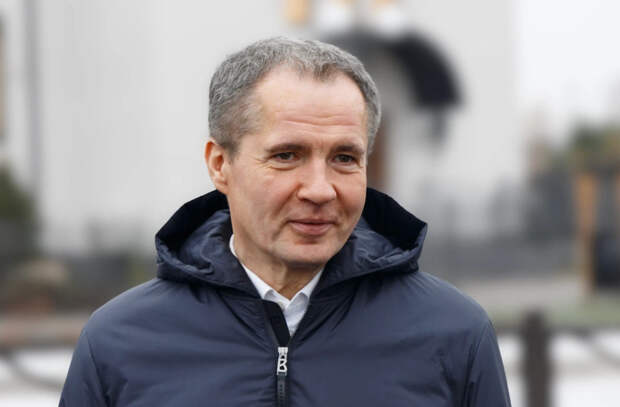 Вячеслав Гладков вздрогнул из‑за школьного звонка в прямом эфире