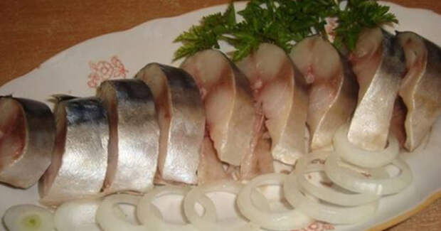 Маринованная скумбрия по особенному рецепту Маринованная скумбрия по особенному рецепту