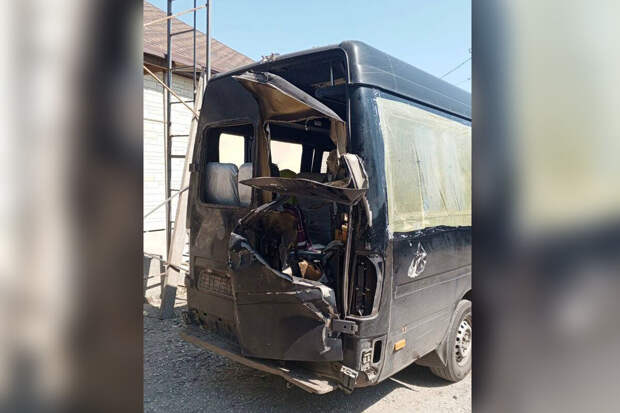 Сальдо: беспилотник ВСУ подорвал микроавтобус в Раденске, один человек погиб