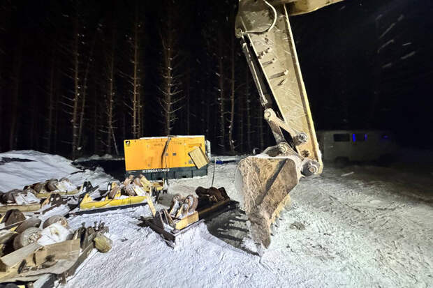 В Татарстане экскаваторщика придавило ковшом во время работ в поле